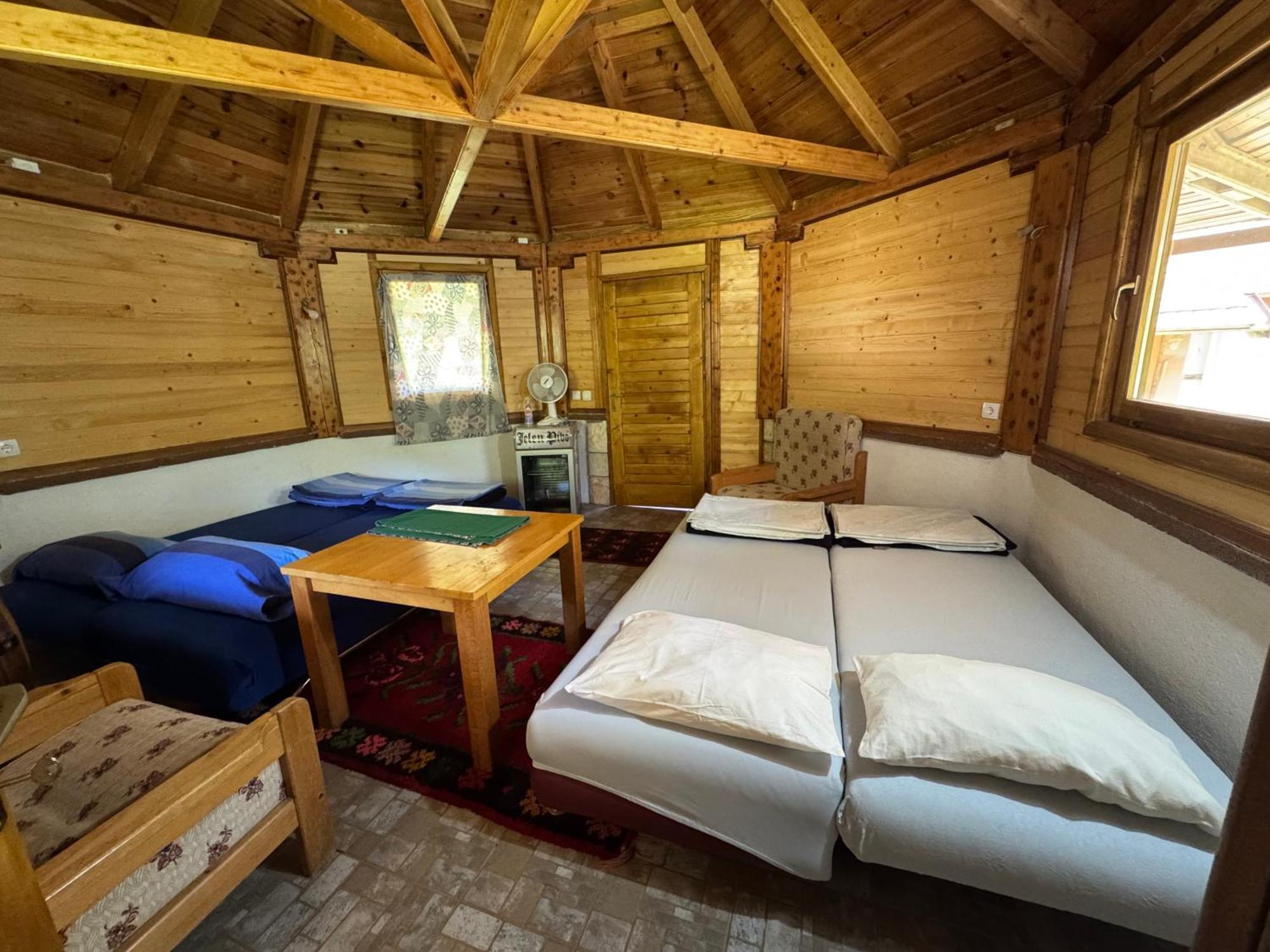 Rafting Kamp Dvije Vrbe Hotel Foca Exterior photo
